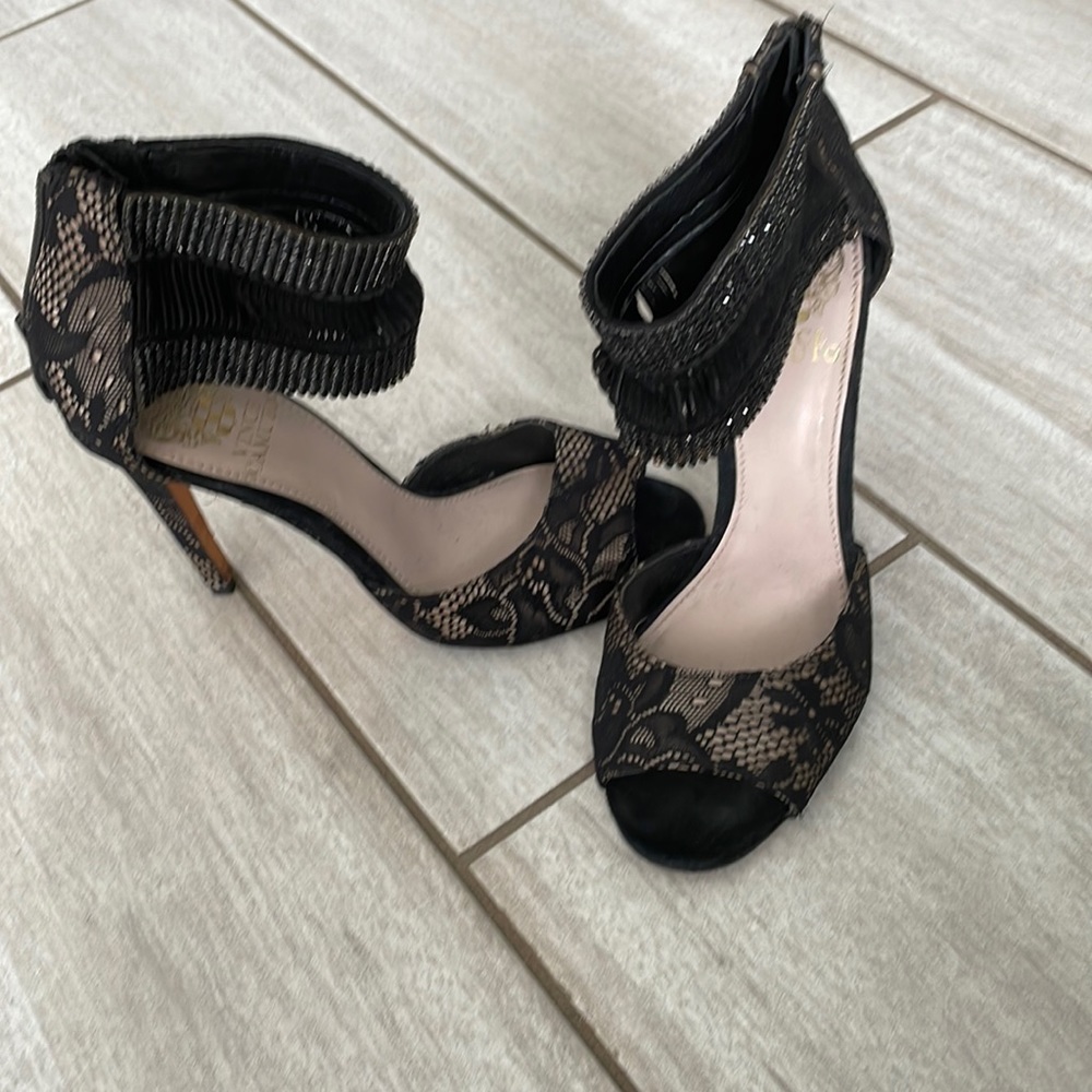 Vince Camuto heel